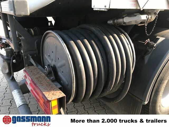 Mercedes-Benz Actros 1841 L 4x2, Esterer Tankaufbau ca. - משאית מכל: תמונה 4 Mercedes-Benz Actros 1841 L 4x2, Esterer Tankaufbau ca. - משאית מכל: תמונה 4