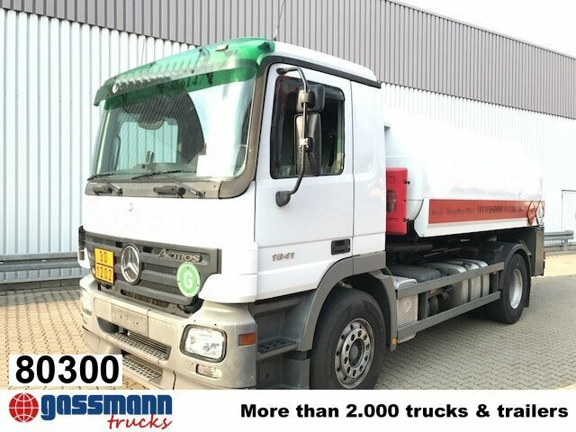 Mercedes-Benz Actros 1841 L 4x2, Esterer Tankaufbau ca. - משאית מכל: תמונה 1 Mercedes-Benz Actros 1841 L 4x2, Esterer Tankaufbau ca. - משאית מכל: תמונה 1