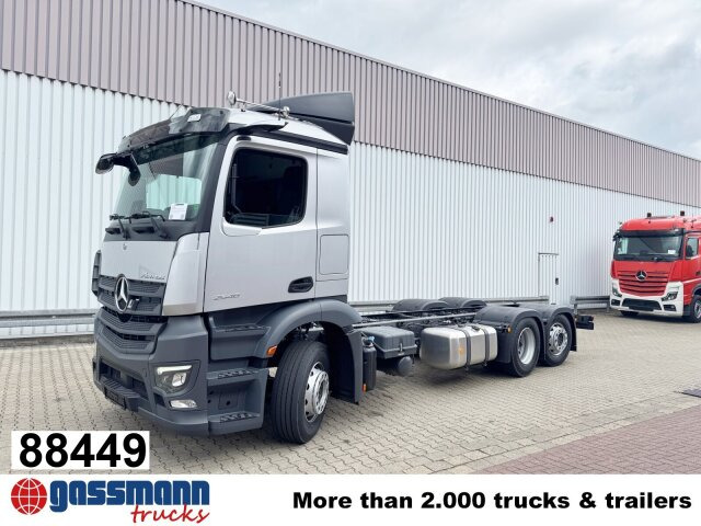 Mercedes-Benz Actros 2546 L 6x2, Retarder, Lenk-/Lift, LED, - משאית עם שלדת תא: תמונה 1 Mercedes-Benz Actros 2546 L 6x2, Retarder, Lenk-/Lift, LED, - משאית עם שלדת תא: תמונה 1