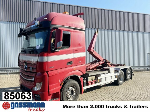 Mercedes-Benz Actros 2551 L 6x2/46, Retarder, Liftachse, - משאית הרמת וו: תמונה 1 Mercedes-Benz Actros 2551 L 6x2/46, Retarder, Liftachse, - משאית הרמת וו: תמונה 1