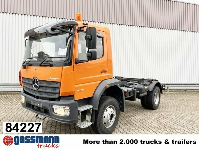 Mercedes-Benz Atego 1630 AK 4x4, 2x Nebenantrieb, Rechtslenker - משאית הרמת וו: תמונה 1 Mercedes-Benz Atego 1630 AK 4x4, 2x Nebenantrieb, Rechtslenker - משאית הרמת וו: תמונה 1