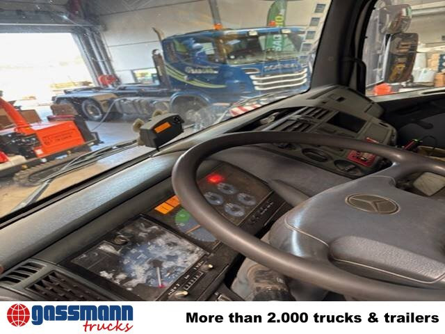 Mercedes-Benz Atego 1823AK 4x4, Kran HIAB, Bordmatik - מזהיר, משאית מנוף: תמונה 3 Mercedes-Benz Atego 1823AK 4x4, Kran HIAB, Bordmatik - מזהיר, משאית מנוף: תמונה 3