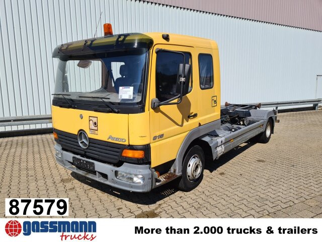 Mercedes-Benz Atego 815 K 4x2 - משאית הרמת וו: תמונה 1 Mercedes-Benz Atego 815 K 4x2 - משאית הרמת וו: תמונה 1