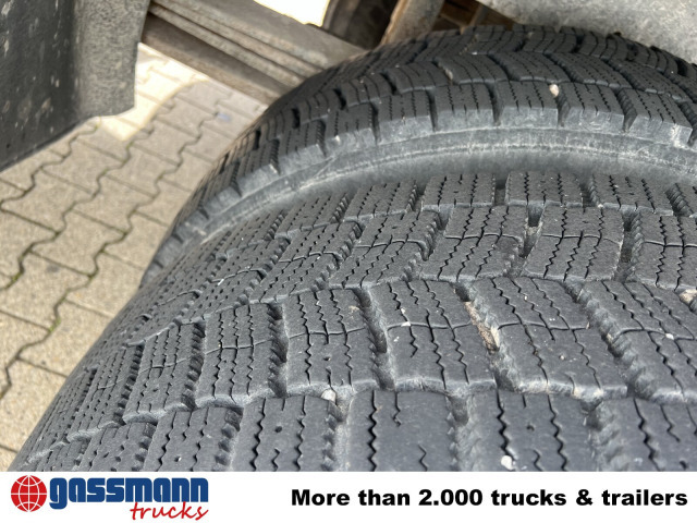 Mercedes-Benz Axor 1828 A 4x4 mit Kran Hiab XS 166 E-5 - משאית צד נופל/ שטוחה, משאית מנוף: תמונה 4 Mercedes-Benz Axor 1828 A 4x4 mit Kran Hiab XS 166 E-5 - משאית צד נופל/ שטוחה, משאית מנוף: תמונה 4