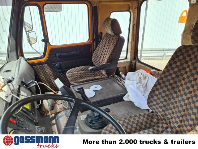 Mercedes-Benz NG 1928 A 4x4, V8-Motor, Standklima, - משאית עם שלדת תא: תמונה 4 Mercedes-Benz NG 1928 A 4x4, V8-Motor, Standklima, - משאית עם שלדת תא: תמונה 4