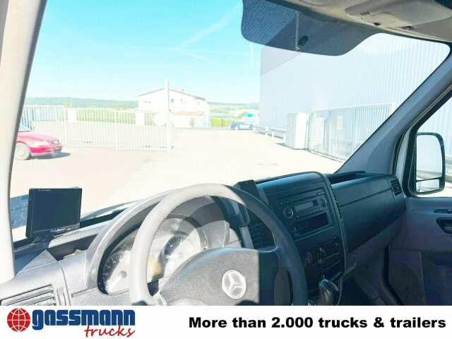Mercedes-Benz Sprinter 209 CDI 4x2 Doka - כלי רכב מסחרי במיטה שטוחה, כלי רכב מסחרי קומבי: תמונה 2 Mercedes-Benz Sprinter 209 CDI 4x2 Doka - כלי רכב מסחרי במיטה שטוחה, כלי רכב מסחרי קומבי: תמונה 2
