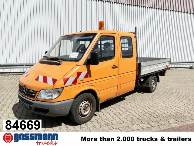 Mercedes-Benz Sprinter 308 4x2 Doka - כלי רכב מסחרי במיטה שטוחה, כלי רכב מסחרי קומבי: תמונה 1 Mercedes-Benz Sprinter 308 4x2 Doka - כלי רכב מסחרי במיטה שטוחה, כלי רכב מסחרי קומבי: תמונה 1
