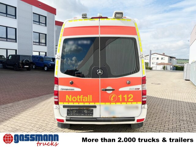 כלי רכב מסחרי עם לוח Mercedes-Benz Sprinter 313 CDI 4x2, EEV, Krankenwagen: תמונה 12