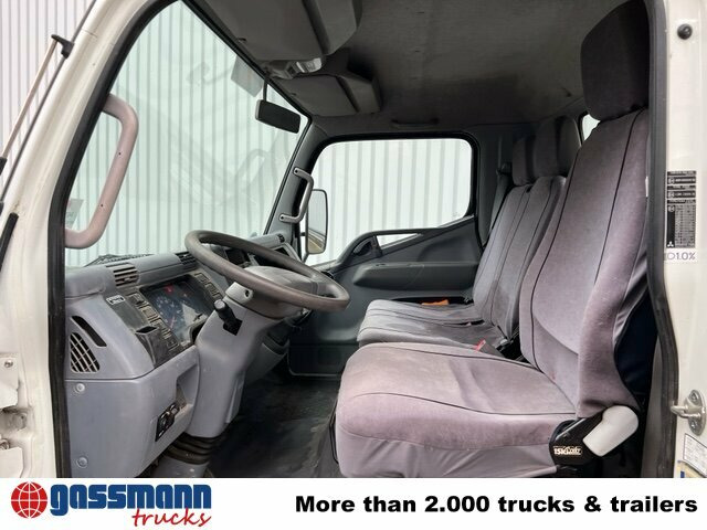 Mitsubishi Canter Fuso 7C15D 4x2 - מזהיר: תמונה 2 Mitsubishi Canter Fuso 7C15D 4x2 - מזהיר: תמונה 2