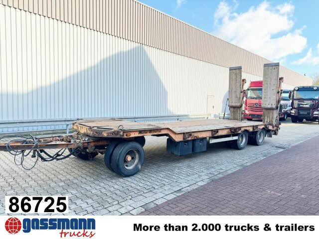 Müller-Mitteltal T 3 Kompakt 30,0, Hydr. Rampen, Verbr. auf 3m - קרון נגרר עם מטען נמוך: תמונה 1 Müller-Mitteltal T 3 Kompakt 30,0, Hydr. Rampen, Verbr. auf 3m - קרון נגרר עם מטען נמוך: תמונה 1