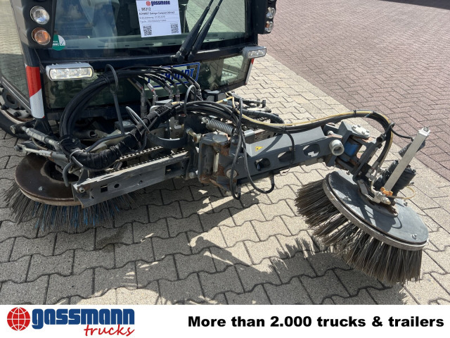 Schmidt Swingo Compact 200 4x2, Kehrmaschine - מטאטא כבישים: תמונה 2 Schmidt Swingo Compact 200 4x2, Kehrmaschine - מטאטא כבישים: תמונה 2