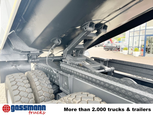 Tatra Phoenix 8x8, Stahlmulde ca. 22m³, hydr. - מסיר פסולת: תמונה 2 Tatra Phoenix 8x8, Stahlmulde ca. 22m³, hydr. - מסיר פסולת: תמונה 2