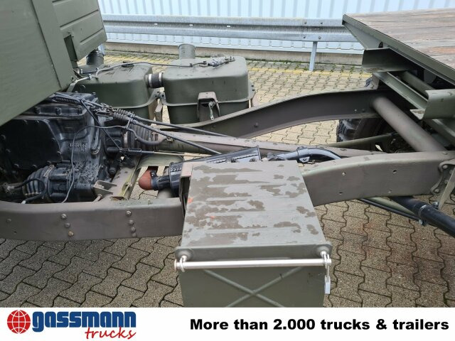 Unimog 404 4x4 S Cabrio, Benziner - כלי רכב עירוני/ מיוחד: תמונה 3 Unimog 404 4x4 S Cabrio, Benziner - כלי רכב עירוני/ מיוחד: תמונה 3