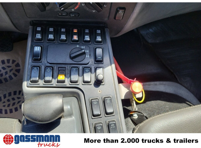 Unimog U 20 4x4, Zapfwelle, Kran Hiab 022D-3 HiDuo, - כלי רכב מסחרי: תמונה 5 Unimog U 20 4x4, Zapfwelle, Kran Hiab 022D-3 HiDuo, - כלי רכב מסחרי: תמונה 5