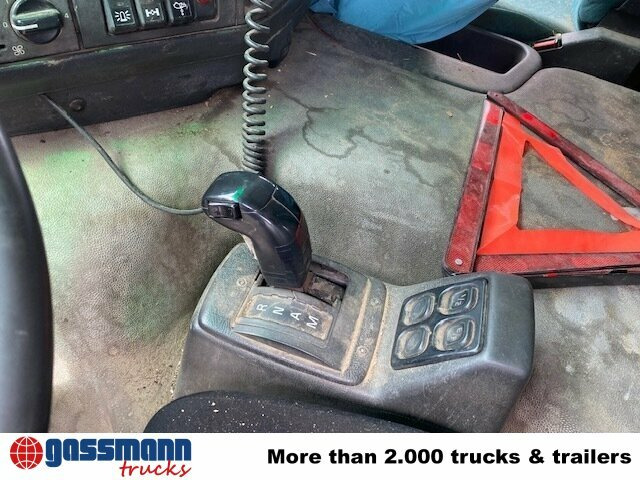 Volvo FM12-420 4x2 mit Heckkran Jonsered 1090, - מזהיר, משאית מנוף: תמונה 5 Volvo FM12-420 4x2 mit Heckkran Jonsered 1090, - מזהיר, משאית מנוף: תמונה 5