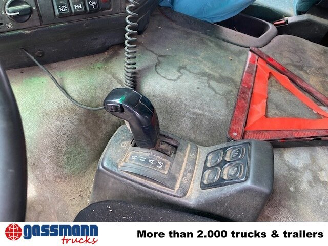 Volvo FM12-420 4x2 mit Heckkran Jonsered 1090, - מזהיר, משאית מנוף: תמונה 5 Volvo FM12-420 4x2 mit Heckkran Jonsered 1090, - מזהיר, משאית מנוף: תמונה 5