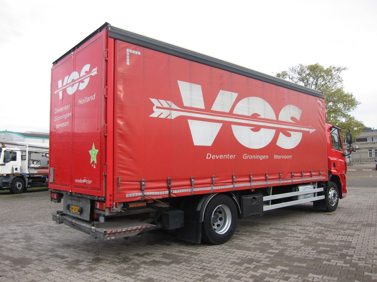 DAF CF 230 19T Schiebeplane LDW Portalturen - משאית וילונות צד: תמונה 5 DAF CF 230 19T Schiebeplane LDW Portalturen - משאית וילונות צד: תמונה 5