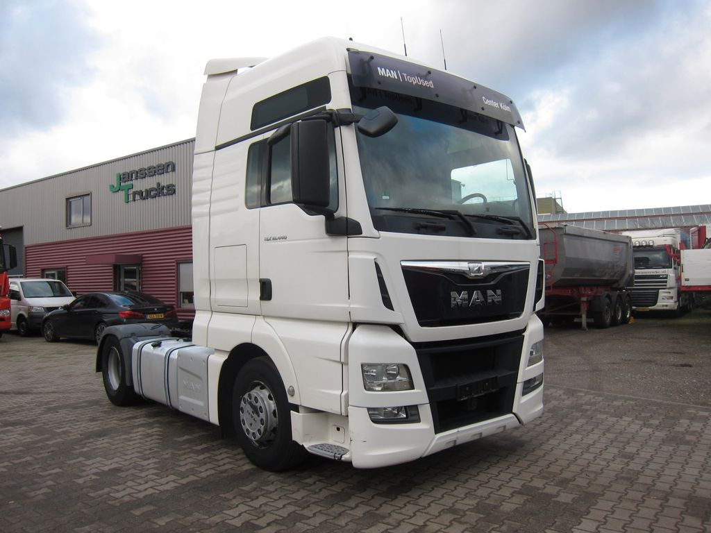 MAN TGX 18 440 XXL Retarder E6 730tkm 2xTank - יחידת טרקטור: תמונה 1 MAN TGX 18 440 XXL Retarder E6 730tkm 2xTank - יחידת טרקטור: תמונה 1
