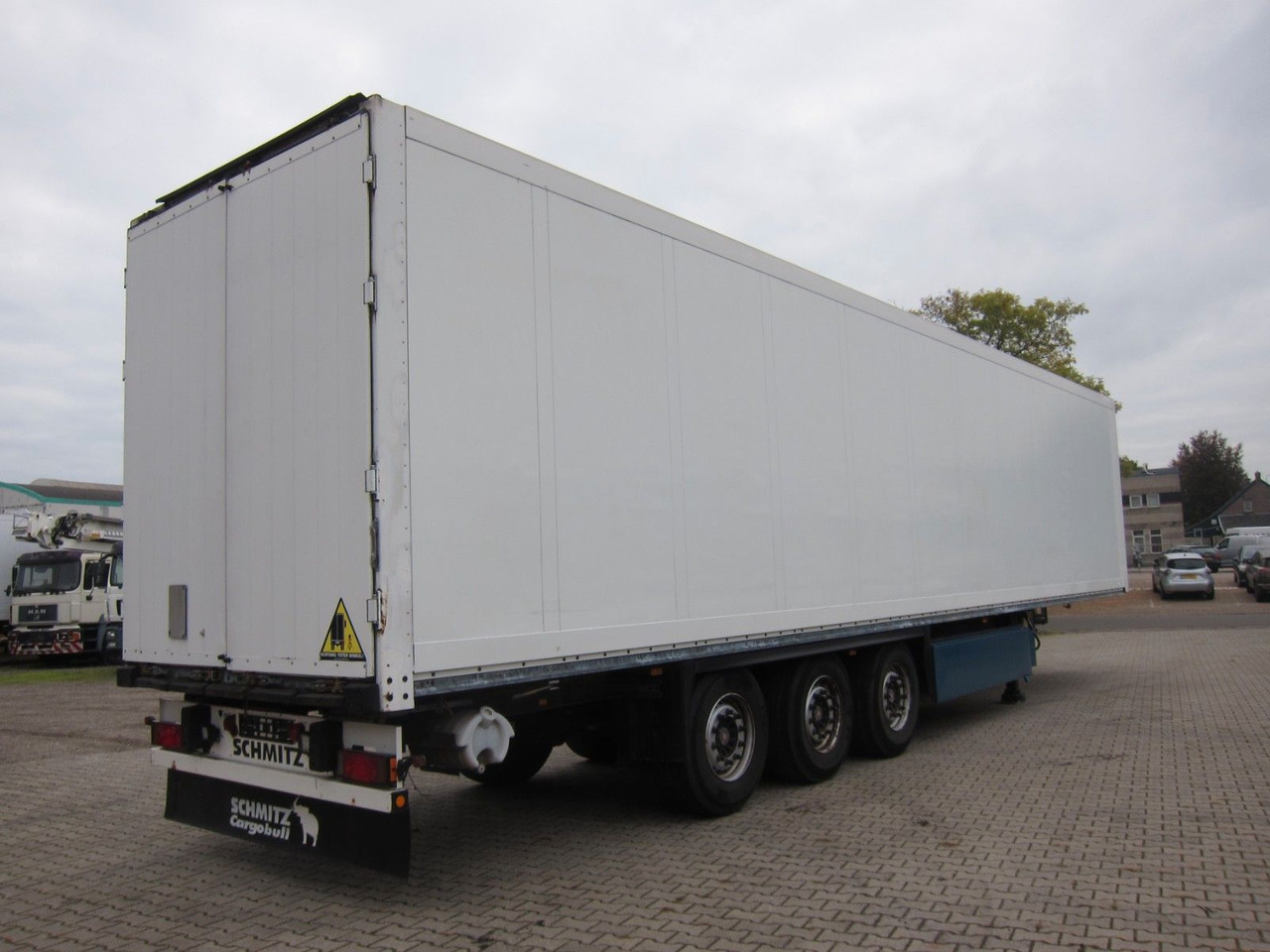 סמיטריילר בתיבה סגורה Schmitz Cargobull SKO 24 Iso-Koffer Doppelstock Lift Disc Top 2x: תמונה 6