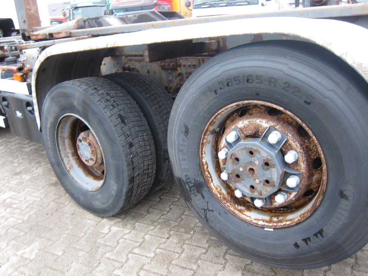Volvo FH 460 Globe 8X2 Haken 25T Manual Ap-Achse - משאית הרמת וו: תמונה 5 Volvo FH 460 Globe 8X2 Haken 25T Manual Ap-Achse - משאית הרמת וו: תמונה 5