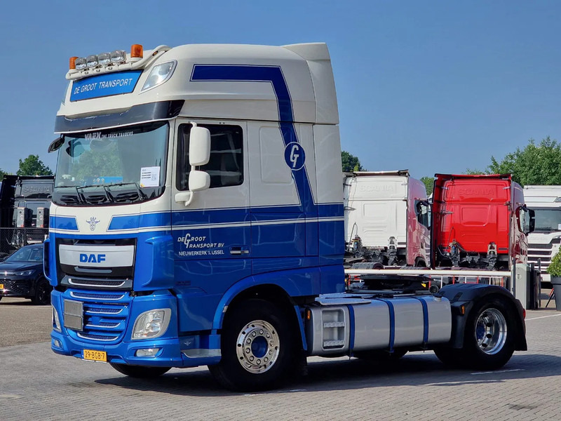 DAF XF 460 SuperSpaceCab 4x2 - ADR/VLG - Leather - Alloy wheels - יחידת טרקטור: תמונה 3 DAF XF 460 SuperSpaceCab 4x2 - ADR/VLG - Leather - Alloy wheels - יחידת טרקטור: תמונה 3