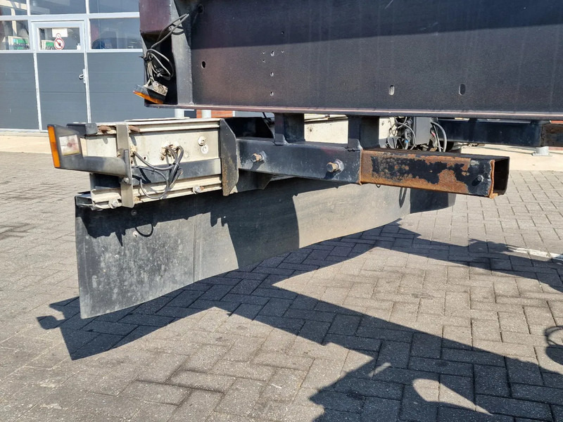 סמיטריילר מוביל מכולות/ החלפת גוף Latre Chassis - 3 axle BPW - Drum brakes: תמונה 9