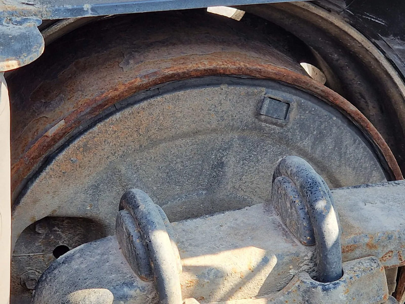 סמיטריילר מוביל מכולות/ החלפת גוף Latre Chassis - 3 axle BPW - Drum brakes: תמונה 20
