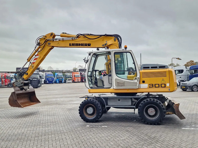 Liebherr A900C - 95 KW - Central Greasing - - מחפר גלגלים: תמונה 5 Liebherr A900C - 95 KW - Central Greasing - - מחפר גלגלים: תמונה 5