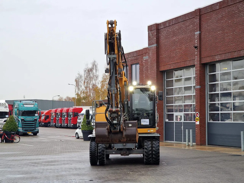 Liebherr A916 - 110 KW - Central Greasing - Camera - מחפר גלגלים: תמונה 5 Liebherr A916 - 110 KW - Central Greasing - Camera - מחפר גלגלים: תמונה 5