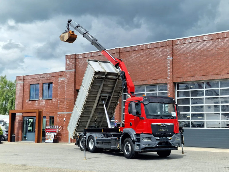 MAN TGS 26.360 6x4 Hydrodrive / Crane HMF1920K-RCS / 3 way tipper HMF / Low KM 110.700! - משאית מנוף: תמונה 1 MAN TGS 26.360 6x4 Hydrodrive / Crane HMF1920K-RCS / 3 way tipper HMF / Low KM 110.700! - משאית מנוף: תמונה 1