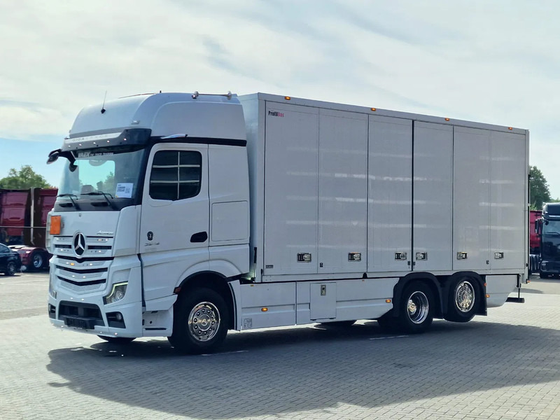 Mercedes-Benz Actros 2545 6x2*4 - Box with sidedoors - Loadlift - Steering axle - Full air - Camera - משאית תיבה: תמונה 3 Mercedes-Benz Actros 2545 6x2*4 - Box with sidedoors - Loadlift - Steering axle - Full air - Camera - משאית תיבה: תמונה 3