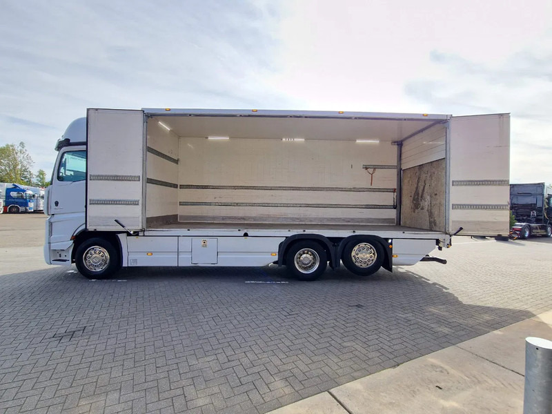Mercedes-Benz Actros 2545 6x2*4 - Box with sidedoors - Loadlift - Steering axle - Full air - Camera - משאית תיבה: תמונה 5 Mercedes-Benz Actros 2545 6x2*4 - Box with sidedoors - Loadlift - Steering axle - Full air - Camera - משאית תיבה: תמונה 5