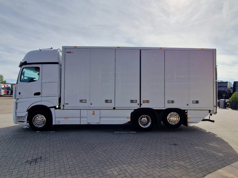 Mercedes-Benz Actros 2545 6x2*4 - Box with sidedoors - Loadlift - Steering axle - Full air - Camera - משאית תיבה: תמונה 4 Mercedes-Benz Actros 2545 6x2*4 - Box with sidedoors - Loadlift - Steering axle - Full air - Camera - משאית תיבה: תמונה 4