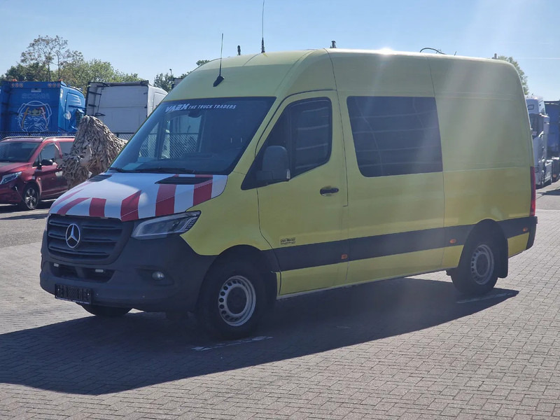 Mercedes-Benz Sprinter 314 Convoi Exceptionnel / Camper - 6 seats - Bed - Fridge - Euro 6 - Automatic gearbox - כלי רכב מסחרי עם לוח: תמונה 3 Mercedes-Benz Sprinter 314 Convoi Exceptionnel / Camper - 6 seats - Bed - Fridge - Euro 6 - Automatic gearbox - כלי רכב מסחרי עם לוח: תמונה 3
