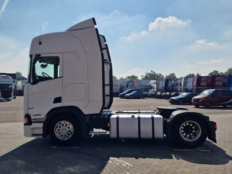Scania R450 NGS Highline 4x2 - Retarder - Full air - Led - Navi - 2x tank - יחידת טרקטור: תמונה 4 Scania R450 NGS Highline 4x2 - Retarder - Full air - Led - Navi - 2x tank - יחידת טרקטור: תמונה 4