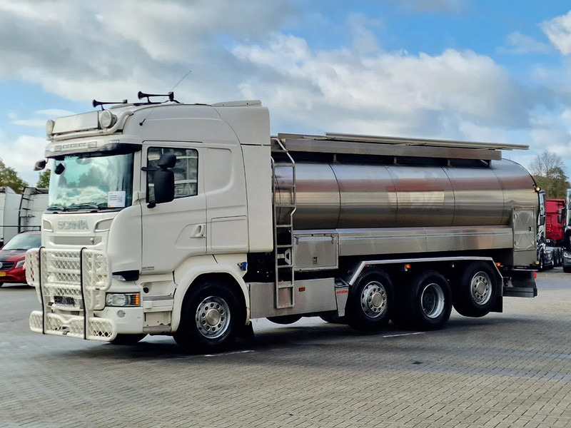 Scania R520 V8 8x2*4 - Tank - 19.000L - 4 compartments - Pump and counter - Retarder - משאית מכל: תמונה 3 Scania R520 V8 8x2*4 - Tank - 19.000L - 4 compartments - Pump and counter - Retarder - משאית מכל: תמונה 3