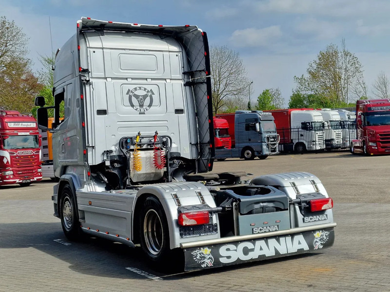 Scania R580 V8 Topline 4x2 - Full spec - Custom interior - Retarder - Night clima - Full air - Navi - יחידת טרקטור: תמונה 5 Scania R580 V8 Topline 4x2 - Full spec - Custom interior - Retarder - Night clima - Full air - Navi - יחידת טרקטור: תמונה 5