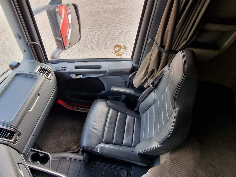 משאית עם שלדת תא Scania R730 Topline 6x2*4 - Retarder - King of the Road - Night clima - Steering axle - Leather: תמונה 19