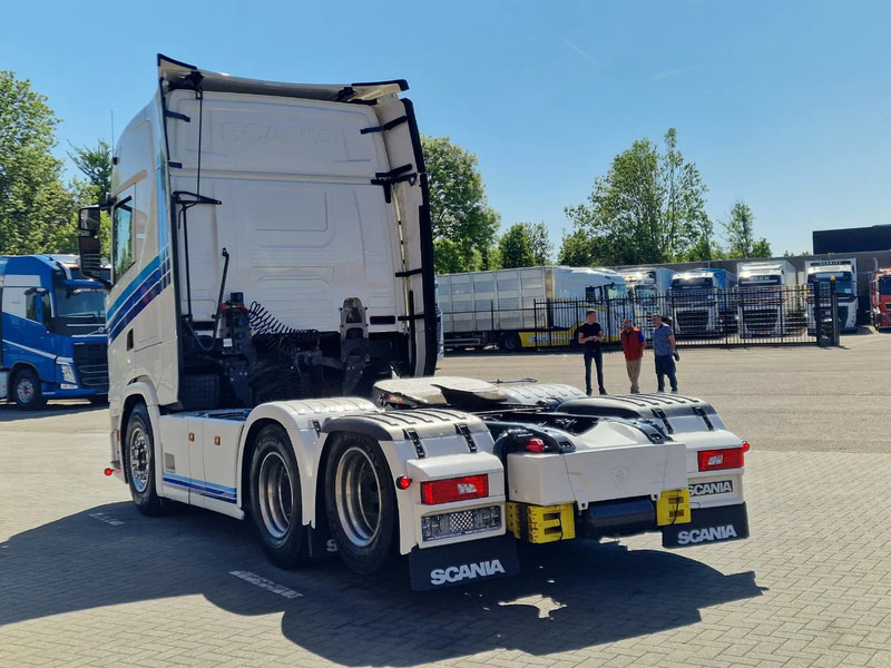 Scania S500 NGS Highline 6x2 - Retarder - Full air - Leather - Led - 2x tank - יחידת טרקטור: תמונה 5 Scania S500 NGS Highline 6x2 - Retarder - Full air - Leather - Led - 2x tank - יחידת טרקטור: תמונה 5