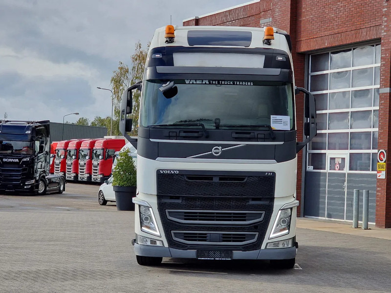 Volvo FH 13.460 Globetrotter XL - PTO/Hydraulic - I parkcool - Full air - TV - Fridge - יחידת טרקטור: תמונה 2 Volvo FH 13.460 Globetrotter XL - PTO/Hydraulic - I parkcool - Full air - TV - Fridge - יחידת טרקטור: תמונה 2