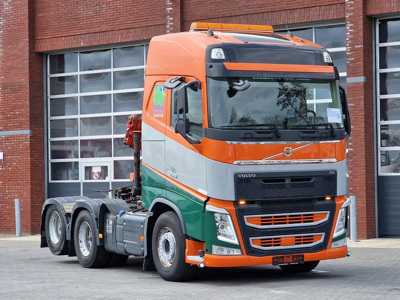 Volvo FH 13.500 6x4 - HMF 1153 K2 crane kran grua - Hydraulic - Lift axle - Euro 6 - יחידת טרקטור: תמונה 3 Volvo FH 13.500 6x4 - HMF 1153 K2 crane kran grua - Hydraulic - Lift axle - Euro 6 - יחידת טרקטור: תמונה 3