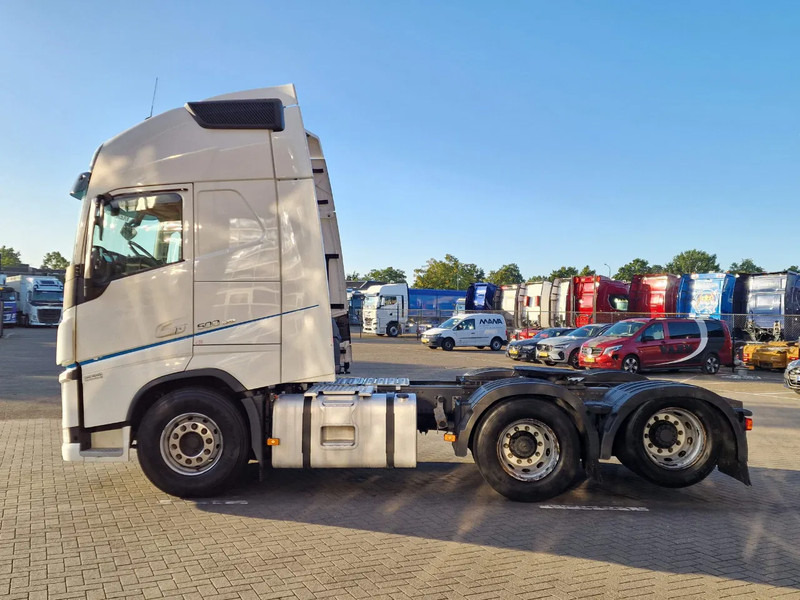Volvo FH 13.500 Globetrotter XL 6x2 - Full air - 3.20 WB - MA VIN - Low KM - Leather - יחידת טרקטור: תמונה 4 Volvo FH 13.500 Globetrotter XL 6x2 - Full air - 3.20 WB - MA VIN - Low KM - Leather - יחידת טרקטור: תמונה 4