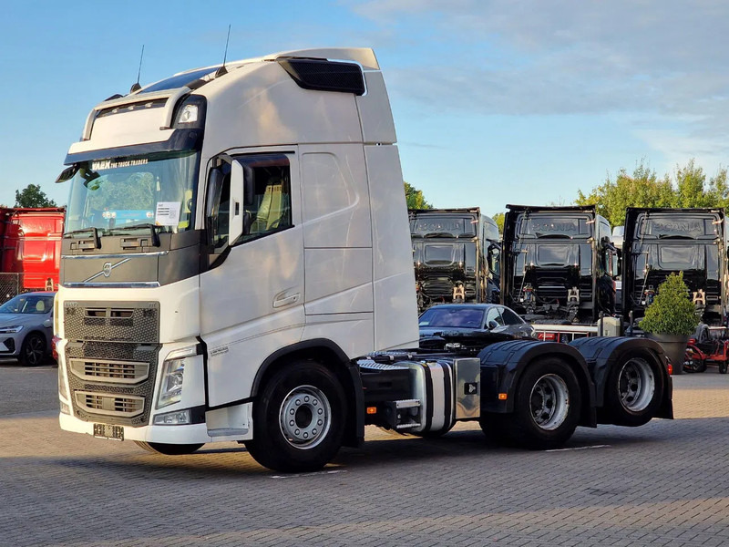 Volvo FH 13.500 Globetrotter XL 6x2 - Full air - 3.20 WB - MA VIN - Low KM - Leather - יחידת טרקטור: תמונה 3 Volvo FH 13.500 Globetrotter XL 6x2 - Full air - 3.20 WB - MA VIN - Low KM - Leather - יחידת טרקטור: תמונה 3