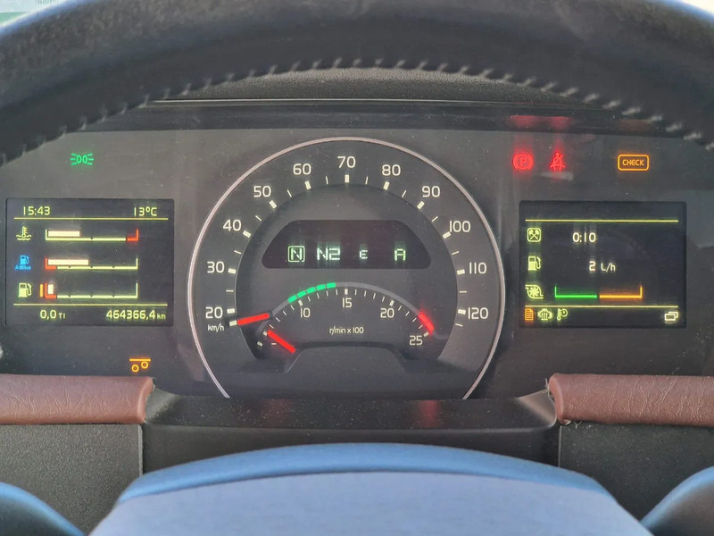 משאית מנוף Volvo FH 13.540 8x4*4 - HMF2620 K6 Crane 2017 with remote - Retarder - HUB reduction: תמונה 12 משאית מנוף Volvo FH 13.540 8x4*4 - HMF2620 K6 Crane 2017 with remote - Retarder - HUB reduction: תמונה 12