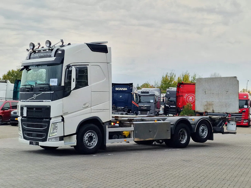 Volvo FH 13.540 Globetrotter 6x2 - BDF - Loadlift - Full air - I parkcool - 4.80 WB - מוביל מכולות/ משאית החלפת גוף: תמונה 3 Volvo FH 13.540 Globetrotter 6x2 - BDF - Loadlift - Full air - I parkcool - 4.80 WB - מוביל מכולות/ משאית החלפת גוף: תמונה 3