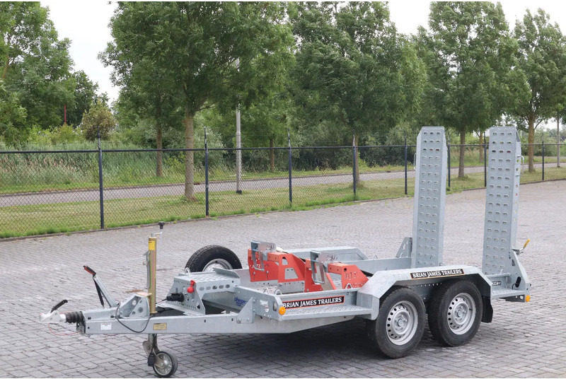 Brian James DIGGER PLANT 2700 KG | TANDEM AXLE | MACHINE TRANSPORT - קרון נגרר צד נופל/ שטוח: תמונה 2 Brian James DIGGER PLANT 2700 KG | TANDEM AXLE | MACHINE TRANSPORT - קרון נגרר צד נופל/ שטוח: תמונה 2