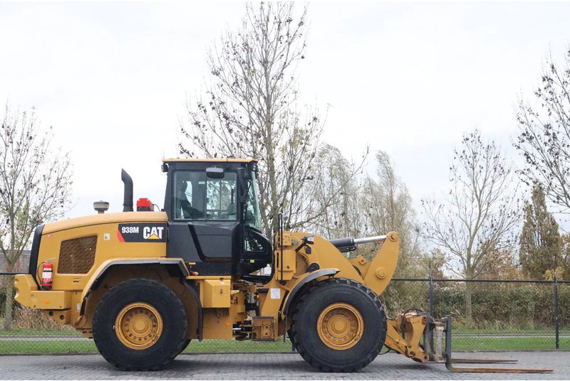 Caterpillar 938 M | 2X BUCKET | JIB | FORKS | BSS | GOOD CONDITION - מעמיס גלגלים: תמונה 4 Caterpillar 938 M | 2X BUCKET | JIB | FORKS | BSS | GOOD CONDITION - מעמיס גלגלים: תמונה 4