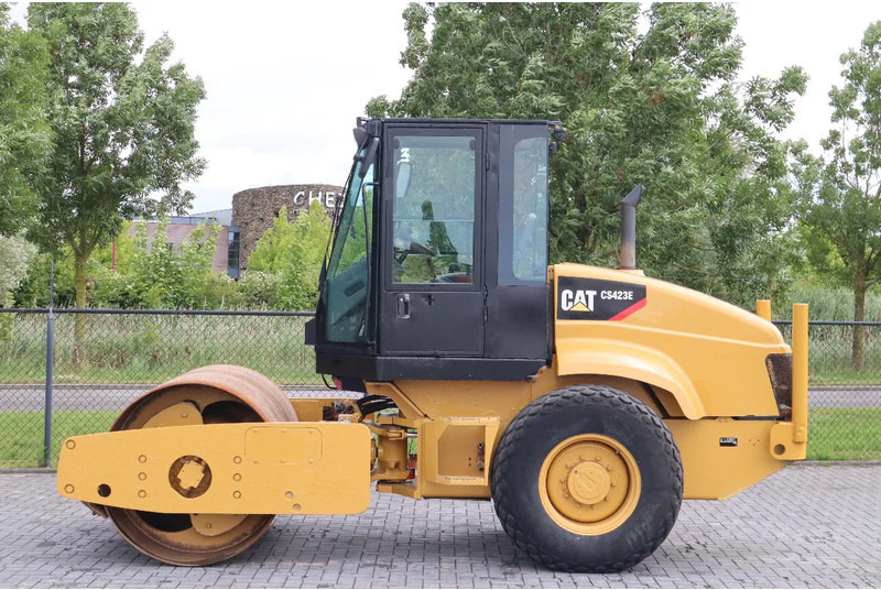 Caterpillar CS423 E | AIRCO | GOOD WORKING | BW 177 - רולר: תמונה 1 Caterpillar CS423 E | AIRCO | GOOD WORKING | BW 177 - רולר: תמונה 1