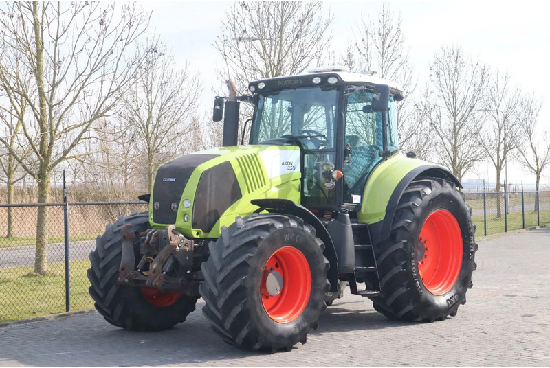 Claas Axion 850 | HEXASHIFT MANUAL | FRONT PTO - טרקטור חקלאי: תמונה 2 Claas Axion 850 | HEXASHIFT MANUAL | FRONT PTO - טרקטור חקלאי: תמונה 2