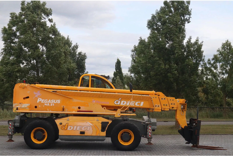 Dieci PEGASUS 45.21 | FORKS | WINCH | LOW HOURS - מפעיל טלסקופי: תמונה 4 Dieci PEGASUS 45.21 | FORKS | WINCH | LOW HOURS - מפעיל טלסקופי: תמונה 4